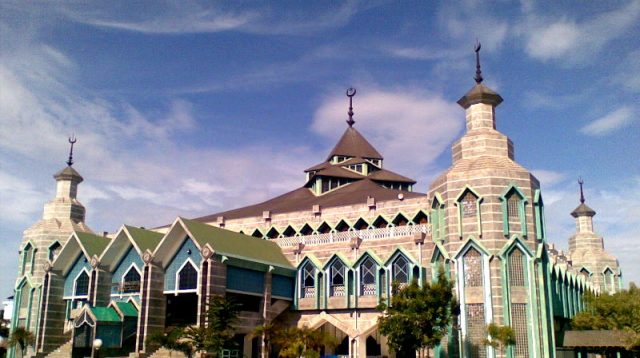masjid al markaz makassar 5B105D